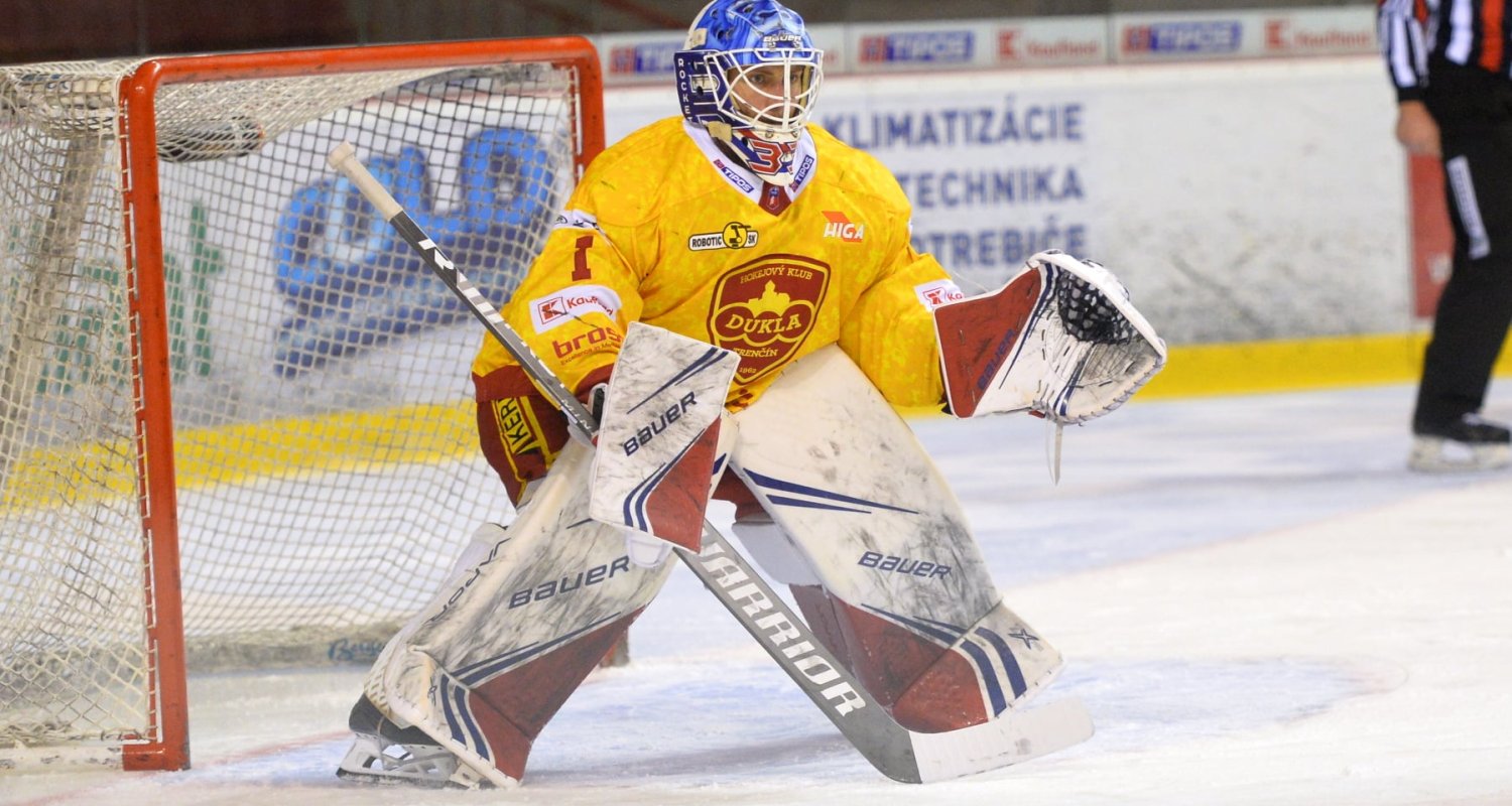 #23 s Connorom LaCouveem