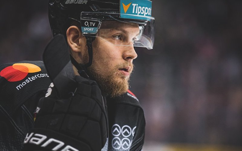 Tím posilňuje stavaný útočník Ostap Safin