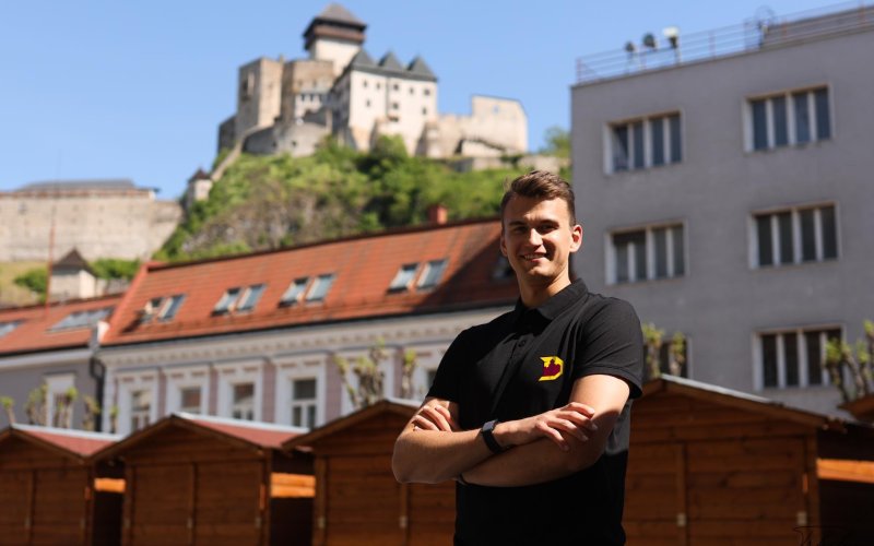 Brankár Dávid Hrenák sa vracia domov!