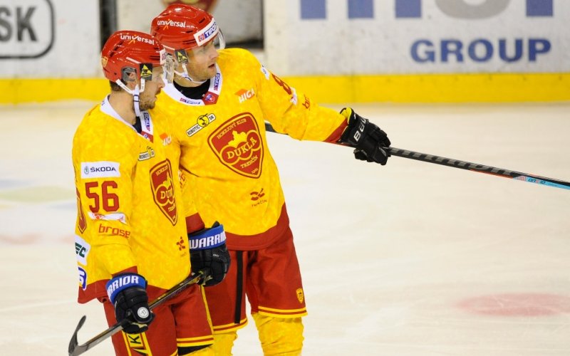 ​Bratská dvojica Nick Shore & Drew Shore dnes odletela domov za oceán