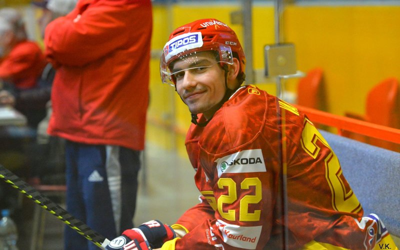 Valach hovorí o dohode ak vyhrá Krištáľový puk, aj o Texierovom góle v NHL